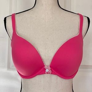 Victoria’s Secret bra